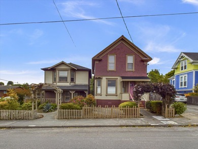 Beach Home For Sale in Eureka, California