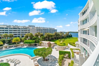 Beach Condo For Sale in Palm Beach, Florida
