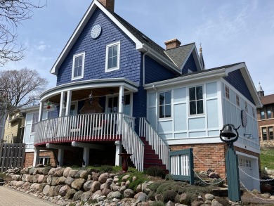 Beach Home For Sale in Port Washington, Wisconsin