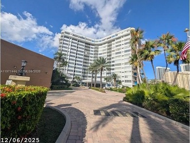 Beach Condo For Sale in Hallandale Beach, Florida