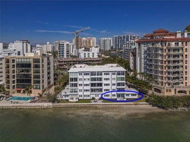 Beach Condo For Sale in Sarasota, Florida