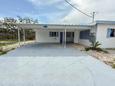 Beach Home Sale Pending in Fort Myers, Florida