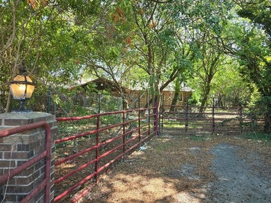 Beach Home For Sale in Onancock, Virginia