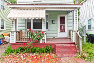 Beach Home Sale Pending in New Bern, North Carolina