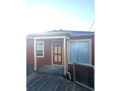 Beach Home Sale Pending in Eureka, California