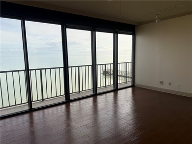 Beach Condo For Sale in Corpus Christi, Texas
