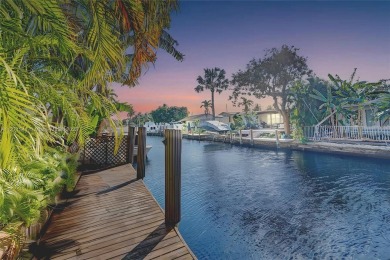 Beach Townhome/Townhouse For Sale in Dania, Florida