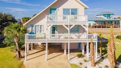 The Lazee Lagoon Beach House - Beach Vacation Rentals in Pensacola Beach, Florida on Beachhouse.com