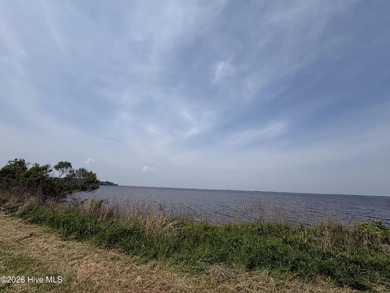 Beach Lot For Sale in Elizabeth City, North Carolina