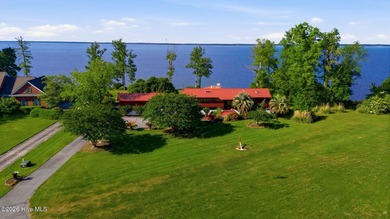 Beach Home For Sale in New Bern, North Carolina