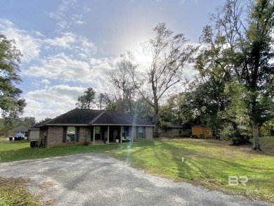 Beach Home For Sale in Foley, Alabama