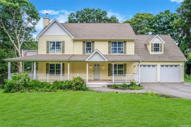 Beach Home For Sale in Hampton Bays, New York