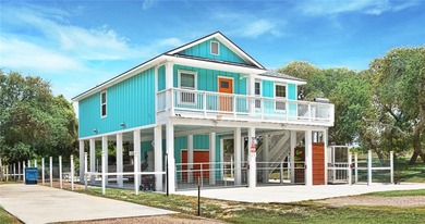 Beach Home For Sale in Ingleside on The Bay, Texas