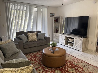 Beach Condo For Sale in Aventura, Florida