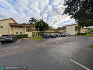 Beach Condo For Sale in Tamarac, Florida