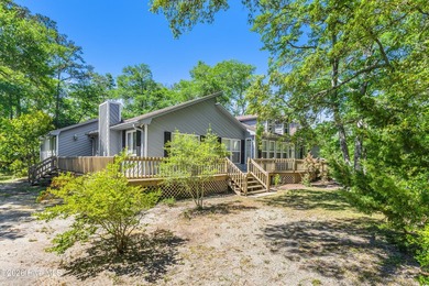 Beach Home For Sale in Oak Island, North Carolina