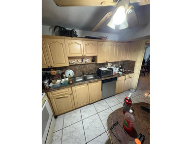 Beach Condo For Sale in Miami, Florida