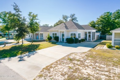 Beach Home For Sale in Oak Island, North Carolina