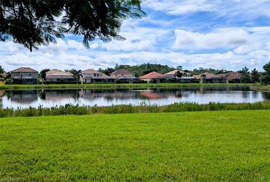 Beach Townhome/Townhouse Sale Pending in Estero, Florida