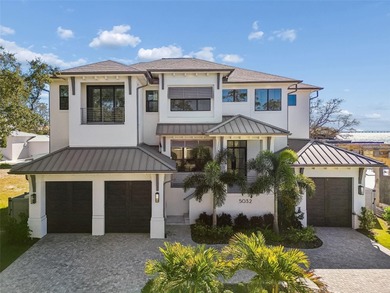 Beach Home Sale Pending in Tampa, Florida