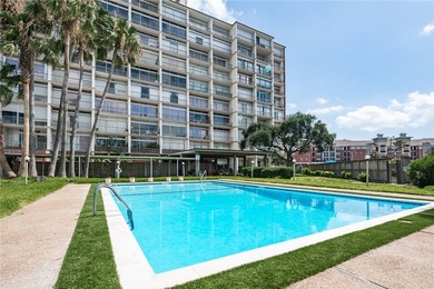 Beach Condo For Sale in Corpus Christi, Texas