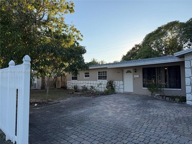 Beach Home Sale Pending in Deerfield Beach, Florida