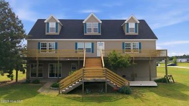 Beach Home For Sale in Chocowinity, North Carolina