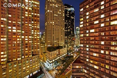 Beach Condo For Sale in New York, New York