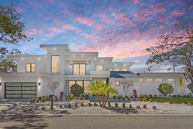 Beach Home For Sale in Sarasota, Florida