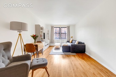 Beach Condo For Sale in New York, New York