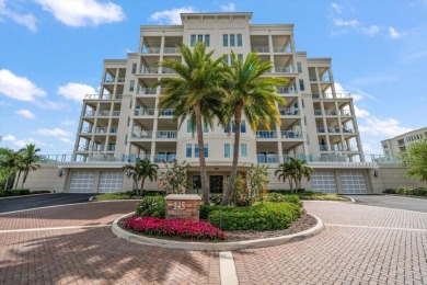 Beach Condo For Sale in Belleair Beach, Florida