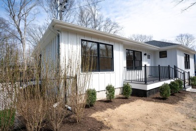 Beach Home For Sale in East Hampton, New York