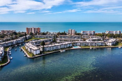 Beach Condo For Sale in Longboat Key, Florida