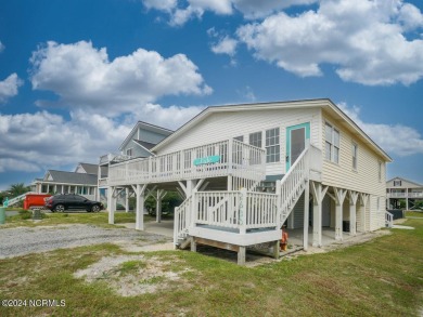 Beach Home For Sale in Oak Island, North Carolina