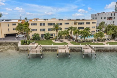 Beach Condo For Sale in St. Petersburg, Florida