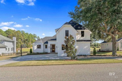 Beach Home For Sale in Fairhope, Alabama