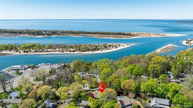 Beach Home For Sale in Stony Brook, New York
