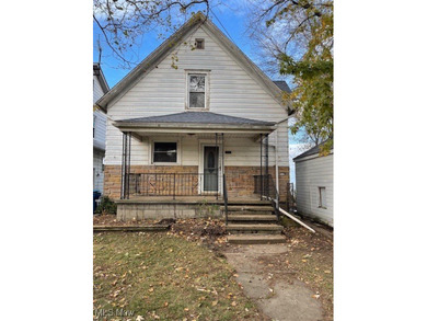 Beach Home Sale Pending in Lorain, Ohio