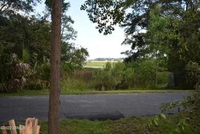 Beach Lot Off Market in Beaufort, South Carolina