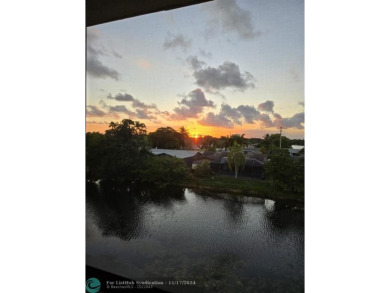 Beach Condo For Sale in Sunrise, Florida