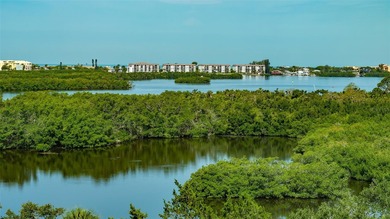 Beach Condo For Sale in Osprey, Florida