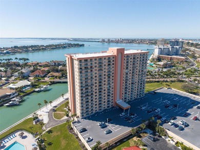 Beach Condo For Sale in St. Petersburg, Florida