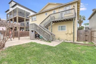 Beach Home For Sale in Port Aransas, Texas