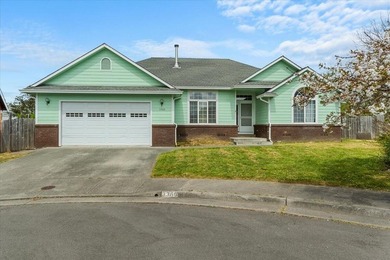 Beach Home Sale Pending in Fortuna, California