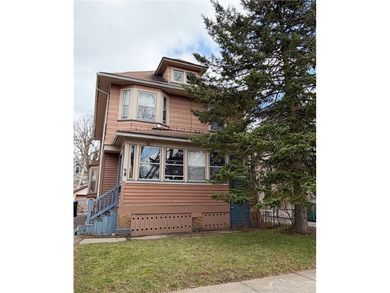 Beach Home For Sale in Rochester, New York