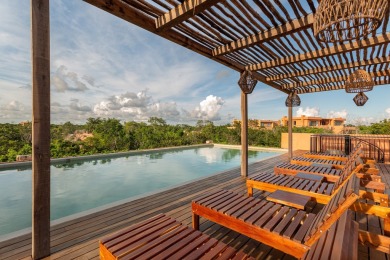 Beach Townhome/Townhouse For Sale in Tulum,