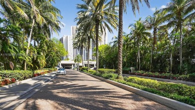 Beach Condo For Sale in Aventura, Florida