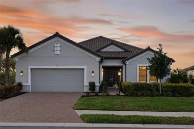 Beach Home For Sale in Bradenton, Florida