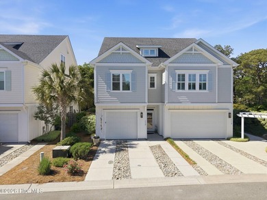 Beach Townhome/Townhouse For Sale in Carolina Beach, North Carolina