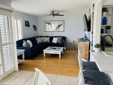 Beach Condo For Sale in Destin, Florida